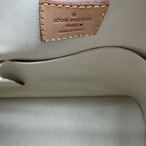 Louis Vuitton ALMA GM MONOGRAM VERNAIS BLANC CORAIL WITH DUSTBAG - Picture 11 of 16